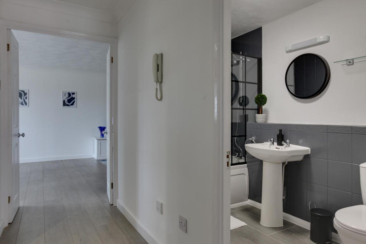 Entire Home/flat Perfect For Contractors
